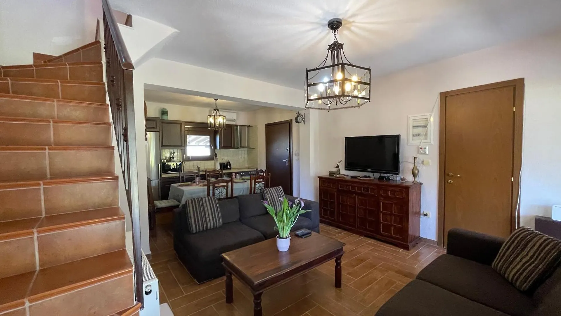 Villa Stylish Maisonette With 3 Bedrooms In Vourvourou, Greece