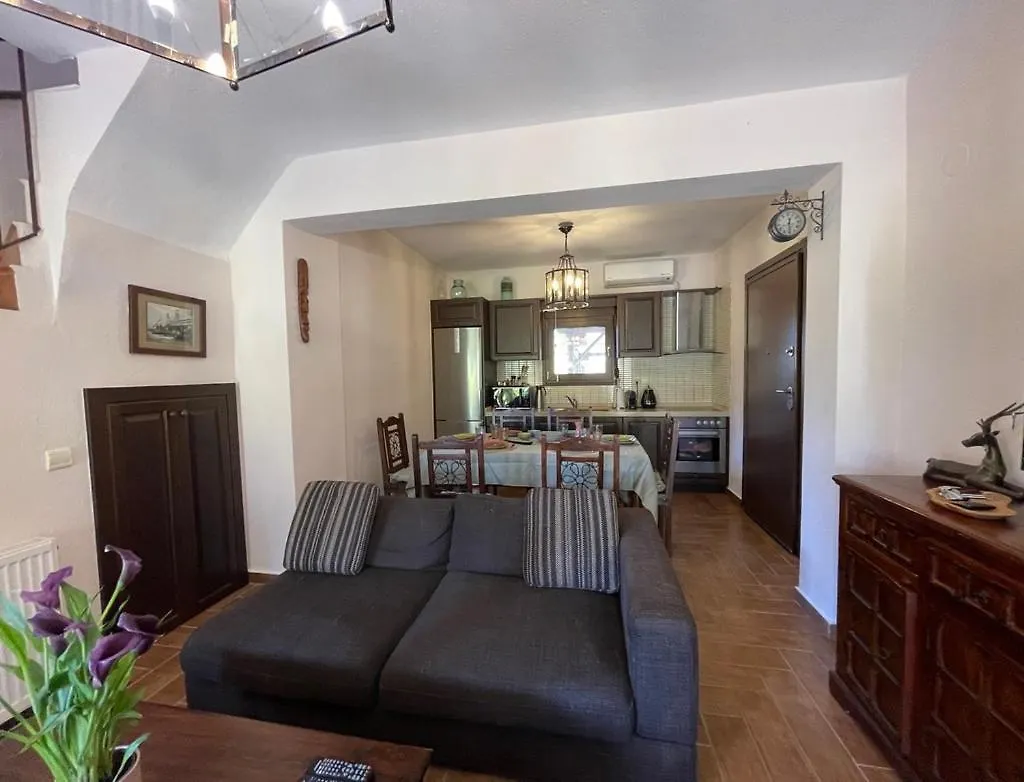Stylish Maisonette With 3 Bedrooms In Vourvourou, Greece